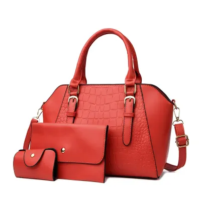 LARGE CAPACITY SHOULDER BAG